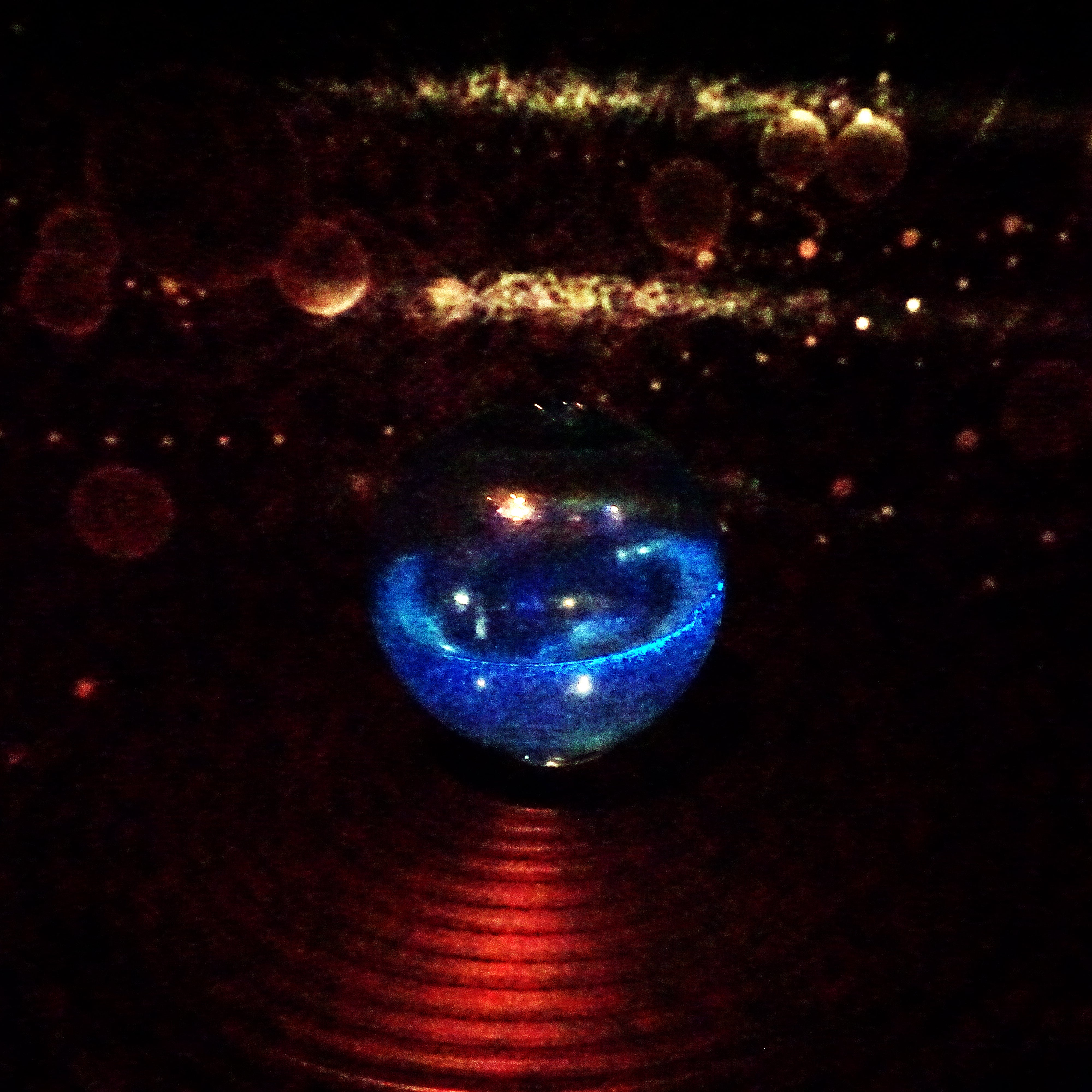 The Bio Orb recycles light