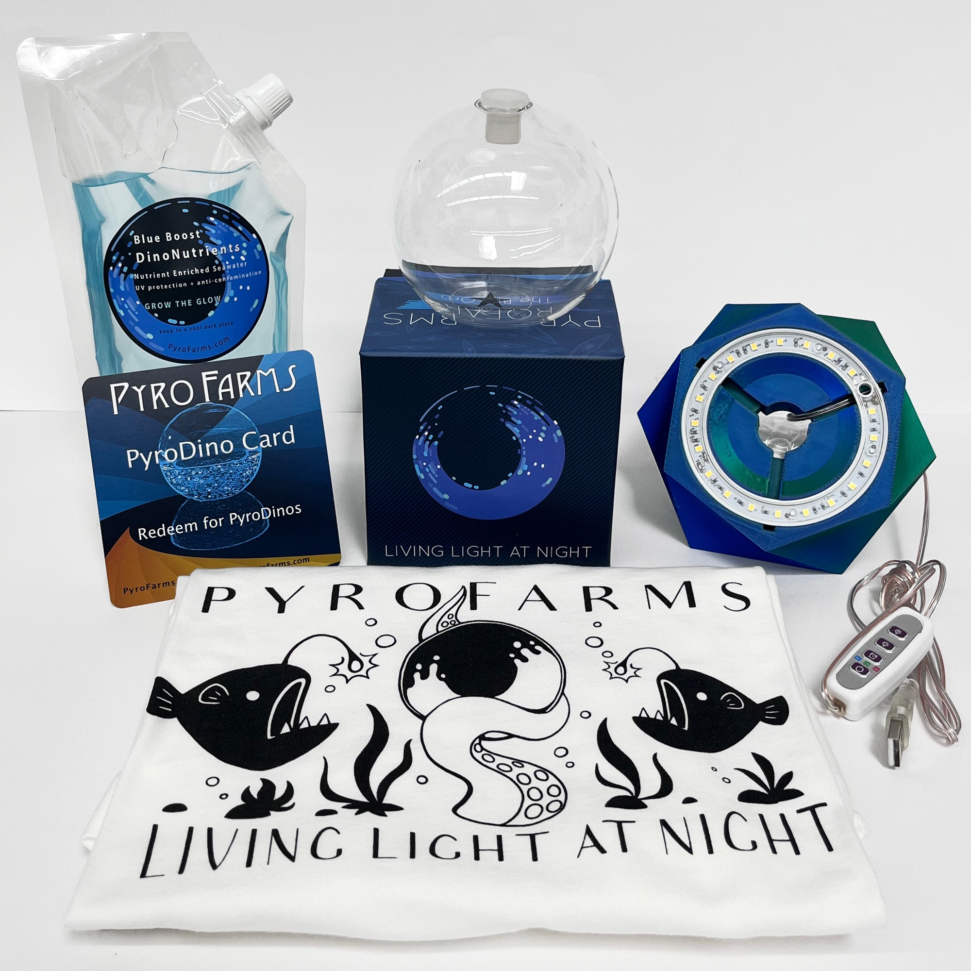 PyroFarms gift set including a grow light, bioluminescent algae, t-shirt and nutrients