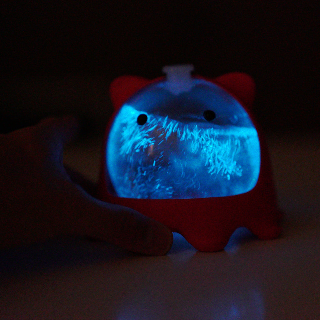 PyroPet bioluminescent plankton kit with Bio-Orb activated by movement